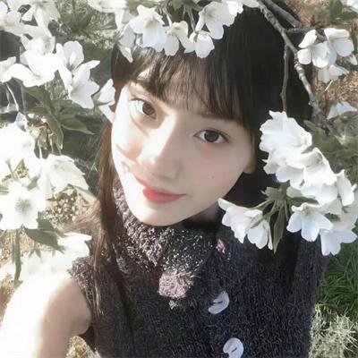 诈骗女神海报